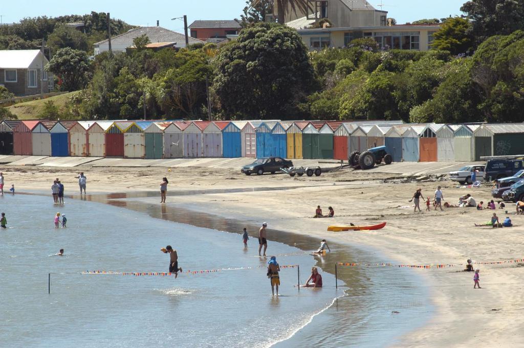 Aaa Mana Motel Porirua Bagian luar foto